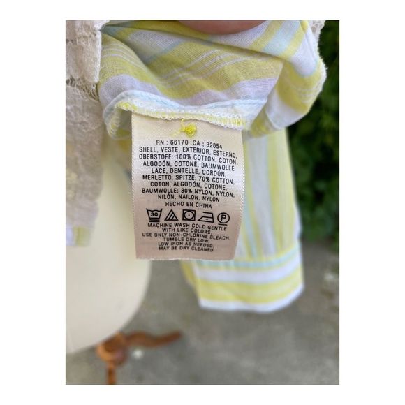 Esme & Esyllte Anthro Blouse Shirt Cotton Lace Stripes Sz 8 Yellow White - Picture 8 of 9